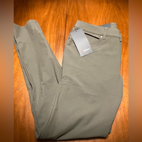 lululemon athletica Pants Nwt Lululemon Abc Skinny Fit Mens Pants